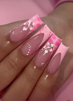 Summer Nail Inspo Tapered Square, Pink And White Nails Y2k, Long Summer Nails Designs, Y2k Hibiscus Nails, Short Nails Acrylic Summer 2024, May Nails Ideas 2024 Square, Pink Nails Ideas 2024, Pink Nails Summer 2024, Vacation Nails Mexico