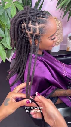 How to do Pipe Cleaner Curls 😍💕 book Appointment now www.NappStar.com #locstyles #locstylesforwomen Pipe Cleaner Loc Curls, Ladies Locs Hairstyles, Pipe Cleaner On Locs, Loc Styles With Pipe Cleaners, Locs With Pipe Cleaners Style, Pipe Cleaner Locs Style, Pipe Cleaner Hairstyles Locs, Loc Curls Styles Pipe Cleaners, Loc Pipe Cleaner Styles