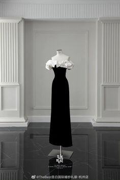 Old Fashion Dresses, Glamour Dress, Prom Dress Inspiration, Dress Black And White, Pretty Prom Dresses, Gala Dresses, Glam Dresses