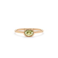 14k Solid Rose Gold Natural Peridot Ring, Large Oval Peridot, Bezel Setting, August Birthstone, Birthstone Jewelry, Green Peridot Stone Ring ≫ Features * SKU : A021 * Gemstone : 100% Natural Peridot  * Peridot Color : Green  * Birthstone : August  * 14K Solid Yellow Gold, ( Available in 14K & 18K Yellow, Rose, and White Gold ) * Option available in 18K Gold * All size available * Ready to Ship in 1-2 Weeks ≫ FAQ below for more detail. ✦ Sizing We can adjust most items to fit your sizing preferen Peridot Ring Gold, Gold Peridot Ring, Memory Ring, Minimalist Engagement Ring, Peridot Stone, August Birthstone, Beautiful Gift Wrapping, Peridot Gemstone, Peridot Ring