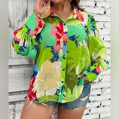 Gorgeous And Bright Floral Crepe Blouse, New Without Tags. Size 2x, 18/20. Green Vacation Blouse With Button Closure, Green Blouse With Button Closure For Vacation, Green Floral Print Button-up Shirt, Plus Size Boho, Crepe Blouse, Button Front Shirt, Boho Blouses, Tropical Floral, Mixing Prints