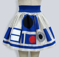 Love this R2D2 skirt. R2d2 Dress, Geeky Chic, Star Wars Fashion, Star Wars R2d2, May The 4th, Nerd Love, Star Wars Inspired, Star Wars Party, Victoria Secrets