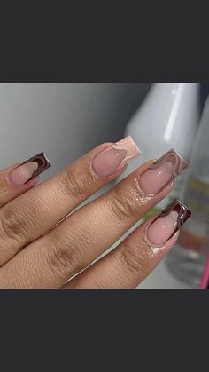 Nails Designs Neutral, Fall Brown Nails, Short Nails Nail Art, Square Gel Nails, Neutral Nails Acrylic, Fall Nail Ideas, Brown Nails Design, Nude Nail Designs, Short Square Nails