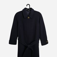 "PETER HAHN women's navy blue wool coat Perfect condition, no sign of wear Size tagged 44 (D), 46 (F), 18 (GB), 50 (I), 16 (USA), 14 (CAN), fits like XXL (please check measurements) Composition: 100% pure new wool (fabric), 100% viscose (lining) Measurements: Pit to pit - 24.4\" / 62 cm Back length from collar - 46.1\" / 117 cm Raglan sleeve length from collar - 29.5\" / 75 cm * All measurements are taken with the garment laying flat #667 We are ready to make a discount when buying more than one Navy Long Sleeve Peacoat For Office, Navy Wool Coat With Button Closure For Work, Navy Wool Outerwear For Office, Classic Navy Wool Coat With Long Sleeves, Navy Wool Peacoat For Office, Navy Outerwear For Office In Winter, Navy Peacoat For Workwear, Navy Peacoat For Work, Navy Long Peacoat For Work