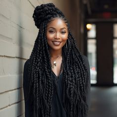 90 Braided Hairstyles: Weaving Elegance Style and Creativity Jumbo Marley Twists, Marley Twist Hairstyles, Hippie Braids, Halo Braids, Hairstyle Braid, Cute Natural Hairstyles, Ghana Braids, Marley Twists, Twisted Updo