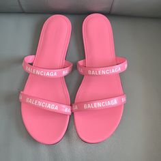 37.5 Eu,Pink/ White Logo-Detailed Slide Sandal Leather Upper And Lining/Synthetic Sole Made In Italy Chic Pink Slip-on Slides, Pink Sandals With Single Toe Strap And Branded Heel, Pink Synthetic Slides With Flat Heel, Chic Pink Slip-on Sandals, Chic Pink Sandals With Single Toe Strap, Chic Pink Round Toe Slides, Chic Pink Flat Slides, Chic Pink Synthetic Slides, Pink Leather Slides With Branded Insole