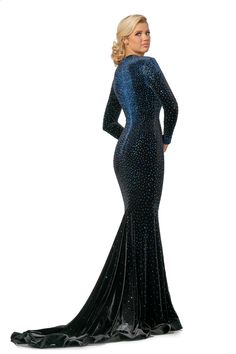 Stretch Velvet Dress, Faviana Prom Dresses, Velvet Evening Gown, Johnathan Kayne, Figure Flattering Dresses, Velvet Prom Dress, Formal Evening Wear, Long Sleeve Evening Gowns, Trumpet Dress