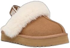 Ugg Kids, Ugg Slippers, Kids Uggs, Girls Shoes Kids, Slippers For Girls, Casual Slippers, Slipper Shoes, Real Fur