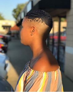 #thebaldierevolution Bald Hairstyles, Fade Haircut Women, Short Natural Haircuts, Short Hair Designs, Short Black Hair, Shaved Hair Designs, Natural Hair Cuts, Bald Hair, Haircut Designs