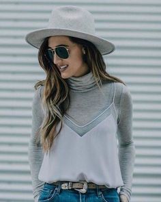 7 Feminine Outfit Ideas for Cold Weather Camisole Outfit Winter, Outfit Layering Ideas, Layered Outfit Ideas, Dik Vest, Camisole Outfit, Outfit Layering, Layering Ideas, Layered Outfit, Long Outfit