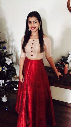 Pinterest: ThePrettiestSoul Long Skirt And Top, Indian Skirt, Traditional Beauty, Lehenga Blouse Designs, Half Saree Designs, Long Gown Dress