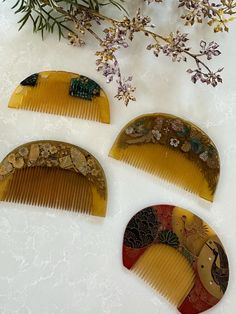 1950-60s' Vintage Japanese geisha brush comb. Vintage yellow jade. I sourced those directly from Japanese.  All handprinted designs on the brush. Wooden Hair Brush, Vintage Comb, Japanese Hair, Vintage Hair Accessories, Yellow Jade, Japanese Geisha, Japanese Hairstyle, Styling Brush, Japanese Flowers