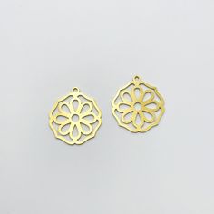 6 pcs Raw Brass Floral Mandala Necklace Pendant Flower Earring Charm Chakra Laser Cut Jewelry Supplies RW-1054 Size information is shared below Material; Brass Size: 25x28mm Hole Size: 2.00mm Plating: Raw Quantity: Optional If there is any other product you are interested in, please check our site below; All of our products are designed and manufactured by us. If you want to order more products in stock, you can freely contact us. Our Products; -Nickel-free -Lead-free -High quality If you have a Gold Dangle Earrings With Flower Decoration, Gold Jewelry With Flower Decoration, Bohemian Gold Jewelry With Flower Decoration, Bohemian Gold Flower Earrings, Mandala Necklace, Laser Cut Jewelry, Moon Flower, Butterfly Charm, Butterfly Pendant