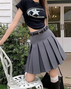 A classic preppy pleated skirt featuring a high waist and knee-length design Size:• S: Waist: 66cm/ 26.0 in, Hips: 86cm/ 33.9 in, Length: 45cm/ 17.7 in• M: Waist: 70cm/ 27.6 in, Hips: 90cm/ 35.4 in, Length: 45cm/ 17.7 in• L: Waist: 74cm/ 29.1 in, Hips: 96cm/ 37.8 in, Length: 45cm/ 17.7 in• XL: Waist: 78cm/ 30.7 in, Hips: 102cm/ 40.2 in, Length: 45cm/ 17.7 in• 2XL: Waist: 82cm/ 32.3 in, Hips: 108cm/ 42.5in, Length: 45cm/ 17.7 in• 3XL: Waist: 86cm/ 33.9 in, Hips: 114cm/ 44.9 in, Length: 45cm/ 17.7 Preppy Pleated Tennis Skirt For Fall, Pleated School Uniform Skirt, Solid Pleated School Uniform Skirt, Pleated Solid Color School Uniform Skirt, Solid Pleated Tennis Skirt For School, School Uniform Style Pleated Mini Skirt, Pleated School Uniform Tennis Skirt For Fall, High Waist Pleated Mini Skirt For School, Pleated Tennis Skirt For School Uniform, Fall Style