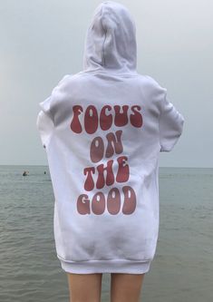 Focus On The Good Hoodie ,Saying Hoodie, Aesthetic Hoodie, Tumblr Hoodie, Positivity Hoodie ,Saying Hoodie A unisex heavy blend hooded sweatshirt is relaxation itself. The material is a thick blend of cotton and polyester. This makes for a plush, soft feel alongside warmth. It's also a great surface for printing. There are no side seams. A spacious kangaroo pocket hangs in front. The hood's drawstring is the same color as the base sweater.  .: 50% Cotton 50% Polyester .: Medium-heavy fabric (8.0 Sunset Hoodie, Vsco Hoodie, Positive Hoodie, Oversized Clothing, Aesthetic Sweatshirt, Focus On The Good, Hoodie Aesthetic, Oversized Outfit, Aesthetic Hoodie