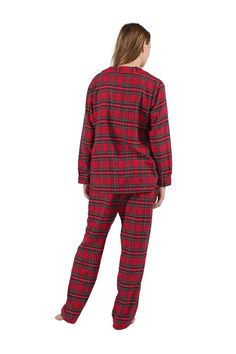 This La Cera pajama set features a classic plaid that is perfect for the Fall as well as the Holiday season! The long sleeves, notched collar and drawstring pant make this modest sleepwear the perfect way to sleep comfortably and in style. Style: PJ SetMaterial: 100% CottonPattern: Yarn Dyed PlaidNeck Style: Notched Collar Sleeve length: Long SleevesCare Instruction: Machine WashClosure: Button FrontColor: Navy, RedDimensions: 28" from top to hem (Taken from a size M) Inseam: 28"Model Number: 13 Womens Flannel Pajamas, Night Pajama, Red Pajamas, Family Pajama Sets, Pyjamas Womens, Plus Size Pajamas, Flannel Pajama Sets, Plaid Pajamas, Fleece Pajamas