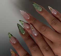 Almond Nails August 2024, Girly Green Aesthetic, Nail Art August, August Nails Ideas Square, Almond Acrylic Nails Green, Nails August 2024, Green Design Nails, Soft Green Nails, Green Almond Nails Designs