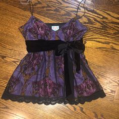 Never Worn.. Beautiful Purple Print Silk With Black Lace Overlay. Accented With Black Velvet Tie At Waist. Never Worn Whimsical Clothes, Insane Fashion, Wishlist Clothes, 2000s Party, Mad Woman, Purple Gothic, Velvet Tie, Silk And Lace, Lace Outfit