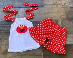 Elmo Sesame Street Outfit Street Girl Outfit, Elmo Outfit, Halter Outfit, Halter Tops Outfit, Seaseme Street, Bug Clothing, Elmo Sesame Street, Smash Cake Girl, Sesame Street Birthday Party