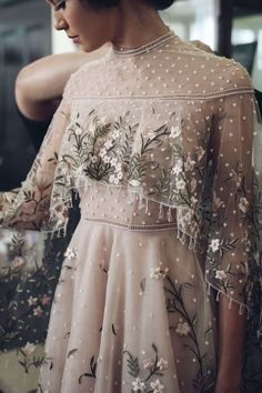 Once Upon A Dream, Paolo Sebastian SS18 Couture Collection. Photography by Lei Lei Clavey - Lei Lady Lei Blog Embroidered Wedding Dress, Embroidered Wedding, Van Cleef Arpels, Trend Fashion, Couture Collection, Womens Fashion Trends