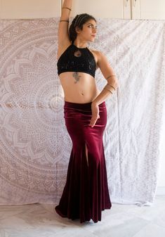 Custom mermaid skirt, made to your measurements and fabric suggestion! Skirts shown in photos are SAMPLES of my work and have all been sold. See some of in-stock fabric options here; https://www.etsy.com/shop/TheniaTribal?section_id=25792545 Ideal for tribal fusion dance, other dance, or pretty much to make a great impression on a night out. The skirt will be machinestitched and all edges will be serged. Waist tube will have elastic band, just a bit tighter than the skirt's waist, so that it sta Fusion Dance, Casual Goth, Earthy Outfits, Belly Dance Costumes, Futuristic Fashion, Velvet Skirt, Mermaid Skirt, Womens Skirts, Y2k Streetwear