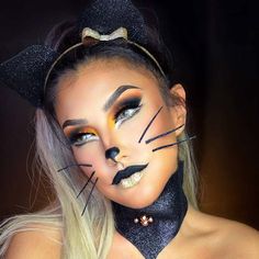 Simple Cat Makeup, Ideas Disfraz, Tiger Makeup, Maquillage Halloween Simple, Makeup Ideas For Halloween, Brown Matte Lipstick, Cat Halloween Makeup, Egyptian Makeup, Leopard Makeup