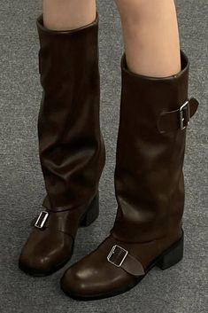 Boots Aesthetic, Autumn Boots, Dr Shoes, Shoe Wishlist, Funky Shoes, Shoe Inspo, Aesthetic Shoes, 가을 패션, Pretty Shoes