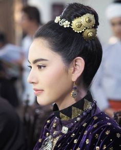 Davika Hoorne, Thai Wedding, Thai Traditional Dress, Thai Dress, Traditional Clothes