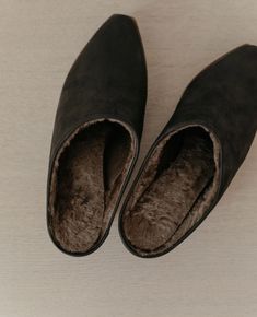 Coclico Kera Clog, Black Leather – COCLICO Winter Shearling Slip-on Mules, Winter Leather Footbed Slip-on Mules, Winter Slip-on Mules With Leather Sole, Winter Leather Sole Slip-on Mules, Shearling Clogs With Rubber Sole Slip-on, Shearling Slip-on Clogs With Rubber Sole, Shearling Slip-on Clogs With Removable Insole, Winter Closed Toe Clogs With Leather Sole, Slip On Mules