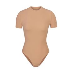 Like your favorite tee, but better! This molds-to-your-body short sleeve bodysuit features a buttery soft fabric, high crew neckline, and brief back for... Dresses Cosplay, Summer Drip, Ab Day, Outfit Drawing, Neck Yoga, Ideas Closet, Slim Shapewear, Yoga Jumpsuit, Compression Wear