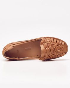 Ecuador Huarache Sandal Almond Staple Shoes, Huarache Sandals, Packing Tips For Travel, Summer Staples, The 60s, Fashion 2020, Ecuador, Summer Wardrobe, Warm Weather