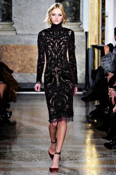 inspired by Michelangelo’s 16th century Italian Baroque Love Clothing, Applique Dress, Emilio Pucci, Sheer Lace, Velvet Dress, Evening Wear, Pretty Dresses, Editorial Fashion, Runway Fashion