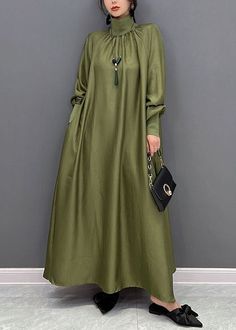 Long Fall Dresses, Neck Wrinkles, Silk Dress Long, Linen Maxi Dress, Abayas Fashion, Modern Dress, Boho Stil, Fashion Mode, Looks Style