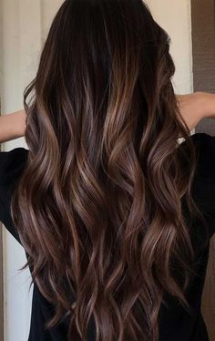 Honey Caramel Balayage On Dark Hair, Hair Color Ideas For Brunettes Balayage, Brown Hair Color Ideas, Mom Hair, Chocolate Brown Hair Color, 2023 Hair, Brown Hair Color, Chocolate Brown Hair