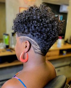 Short Shaved Sides Hairstyle Black Women, Tapered Sides Long Top Black Women, Taper Natural Haircut Women, Mohawk Women Short Pixie Haircuts, Womens Tapered Natural Haircut, Natural Hair Undercut Black Women, Tapered Cuts For Black Women, Natural Tapered Cuts For Black Women, Tapered Haircut Natural Hair