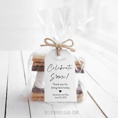 "Celebrate Smore. A very modern twist to the Smore favor. Printed as shown in the photo except with your names and date. Celebrate S'more Tags are great for rustic weddings, engagement parties, birthday parties. Kit includes Tags, Bags and Twine. No food is included. Add for Rush order - https://www.etsy.com/listing/850724478 H O W * T O * O R D E R - - See the drop down menu \"Select Amount\" 10-375 with prices - - See the drop down \"Select the paper\" you want them printed on - - Then at chec Recipe Box Design, Smores Favors, Hippie Baby Shower, Smores Party, Smores Kits, Thank You Template, Baby Shower Tags, Favour Tags Template, Love Tag