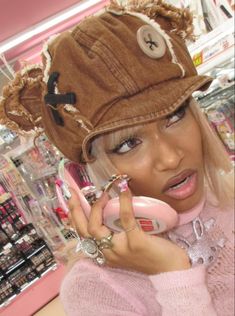 Kei Visual, Brown Hat, Brown Hats, Pretty Photos, Harajuku Fashion, Girly Girl, Pretty People, Beautiful People, So Cute