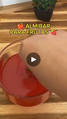 a video showing how to make an amibar para frutas