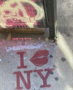 i love new york painted on the sidewalk