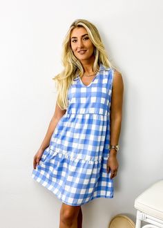 The Emes Shop dress is detailed withï»?/strong>﻿a classic gingham print. Features a v neck line. sleeveless. straight cut silhouette. tiered design. and above knee length. Pair it with a handbag and sandals for a fabulous look.MATERIAL:95% Polyester 5% SpandexMEASUREMENTS: Product Length 34.5"-36.5"in 4-6-Small | Waist: 25"-26.5"in | Chest: 33"-34.5"in | Hips: 33.5"-35"in 6-8-Medium | Waist: 26.5"-28"in | Chest: 34.5"-36"in | Hips: 35"-36.5"in 8-10-Large | Waist: 28"-29.5"in | Chest: 36"-37.5"in Eatonton Georgia, Shop Dress, Gingham Dress, Gingham Print, Tiered Dress, Small Waist, Above Knee, Straight Cut, Xl Dress