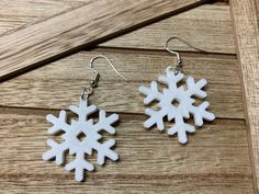 Snowflake 3D printed earrings -  It is 3D printed from a high quality PLA material, which feels like a light plastic but is very durable. Metal part of earring is silver plated and nickel-free. 3d Printing Earrings, 3d Print Jewelry, 3d Printed Christmas Decorations, 3d Pen Earrings, 3d Printer Earrings, 3d Printed Christmas Earrings, 3d Printed Earrings Christmas, White Snowflake Earrings For Gift, 3d Printed Earrings Files