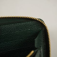 Gucci Zumi Gold Hardware 570661 Women's Leather Long Wallet (bi-fold) GreenBrand: GucciGender: WomenModel: Zumi gold hardware 570661Color: GreenMaterial: LeatherSize (HxWxD): 10cm x 19cm x 2.5cm / 3.93'' x 7.48'' x 0.98'' Leather Long Wallet, Green Brands, Green Material, Diaper Backpack, Casual Backpack, Long Wallet, Bags Designer Fashion, Exclusive Bag, New Bag