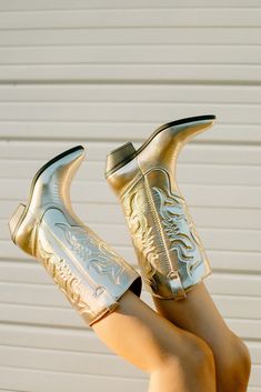 Gold Metallic Cowgirl Boots Golden Cowgirl, Metallic Cowgirl Boots, Metallic Cowgirl, Bridal Themes, Brown Cowgirl Boots, Bachelorette Inspo, Gala Ideas, Bridal Theme, Backyard Birthday