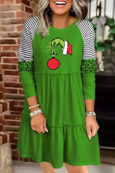 Grinch Dress, Hat Cartoon, Straight Dress, Mini Dress Casual, Loose Outfit, Green Print, Olivia Mark, Cotton Style, Tunic Dress