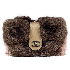 Chanel Classic Flap Brown and Beige Fur Deerskin Leather Shoulder Bag Vintage Luxury Clothes, Brown Chanel, Chanel Bag Classic, Vintage Designer Bags, Chanel Crossbody, Dream Bags, Fur Bag, Luxury Purses, Brown And Beige