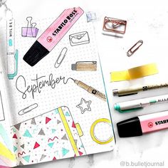 Journal Cover Ideas, Bullet Journal Essentials, Bullet Journal Month, Bullet Journal Cover, Bullet Journal Page