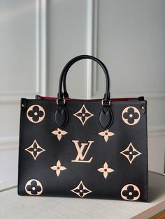 BFWD - LOV Bags - 2142 - sneakerlandnet Onthego Mm, Louis Vuitton Fashion, Classic Handbags, Lv Handbags, Monogrammed Leather, Vuitton Bag, Lady Dior Bag, Lv Bag, Louis Vuitton Speedy Bag