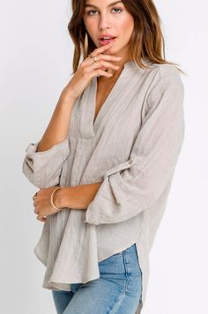 Taupe Roll Tab Sleeve Top - collarless top - tunic top - taupe top  All you need is your favorite shades and the Just In Time Taupe Roll Tab Sleeve Top! Taupe woven blend fabric shapes a V-neckline, and relaxed bodice with rounded hem. Tunic length and three-quarter sleeves with button tabs. Boho Pink, Boho Boutique, Photoshoot Outfits, Tunic Length, Boho Chic Fashion, Just In Time, Quarter Sleeve, Three Quarter Sleeves, Fashion Tops