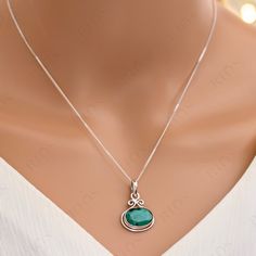 Beautiful oval shaped sterling silver brand new Rios London pendant necklace with a green emerald. 𝐊𝐞𝐲 𝐅𝐞𝐚𝐭𝐮𝐫𝐞𝐬: * Genuine Handmade 925 Solid Sterling Silver * 925 Hallmarked Polished Finish * 925 Sterling Silver Chain (if Selected) * Green Emerald Gemstone * Pendant size including Bail: 27 x 17 mm * Gemstone : 14 x 10mm 𝐖𝐡𝐲 𝐂𝐡𝐨𝐨𝐬𝐞 𝐑𝐢𝐨𝐬 𝐋𝐨𝐧𝐝𝐨𝐧: 🤝 Handmade with care, ensuring each Pendant is one-of-a-kind for a unique touch! 👌 Nickel-Free - No allergic reactions or Silver Oval Pendant With Emerald, Silver Oval Pendant With Emerald For May Birthstone, Silver Oval Pendant For May Birthstone, Green Sterling Silver Oval Pendant Jewelry, Green Sterling Silver Jewelry With Oval Pendant, Silver Emerald Gemstone Necklace As Gift, Silver Emerald Gemstone Necklace For Gift, Green Oval Pendant Jewelry In Sterling Silver, Silver Emerald Necklace With Round Pendant As Gift