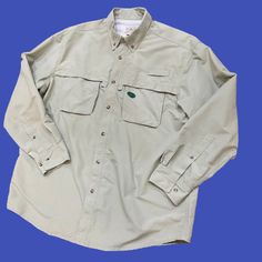 L.L. Bean Mint Green Fishing Outdoor Button Down Shirt Men's Size Large Outdoor Button-up Tops With Functional Buttons, Green Buttoned Tops For Outdoor, Outdoor Button-up Camp Shirt With Pockets, Khaki Collared Camp Shirt For Outdoors, Khaki Buttoned Tops For Outdoor, Khaki Outdoor Shirt With Button Closure, Casual Fishing Shirt With Pockets, Collared Shirt With Snap Buttons For Outdoor, Long Sleeve Camp Shirt With Pockets For Outdoor